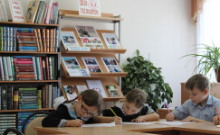 Клименковская модельная сельская библиотека Вейделевского района.JPG